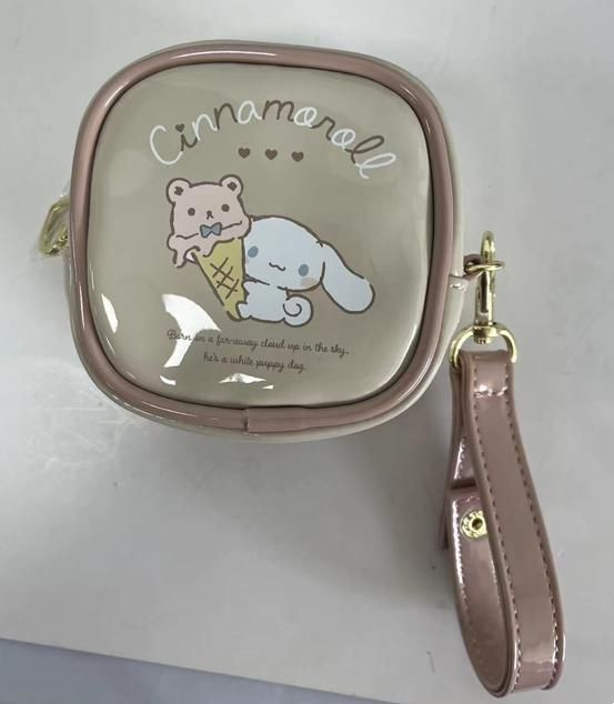 収納バッグ